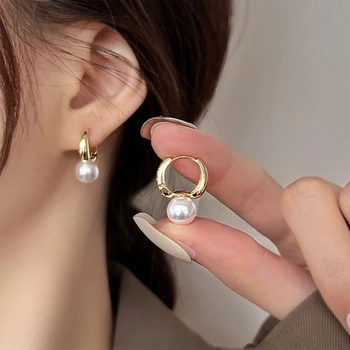 Простые серьги-кольца с жемчугом золотого цвета в стиле знаменитостей для женщин 2023 года, Корейские модные украшения, свадебные аксессуары для сладкой девушки